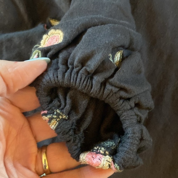 Altar’d State Floral Embroidered Black Blouse/ Size Medium - Picture 5 of 8